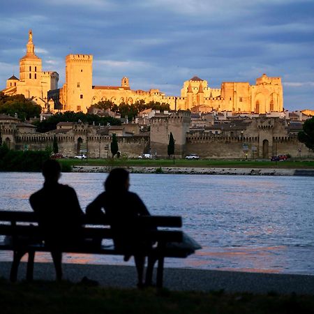 Le Petit Avignon - Chambres & Appartement A Deux Pas Du Pont D'Avignon Et Du Palais Des Papes Zewnętrze zdjęcie