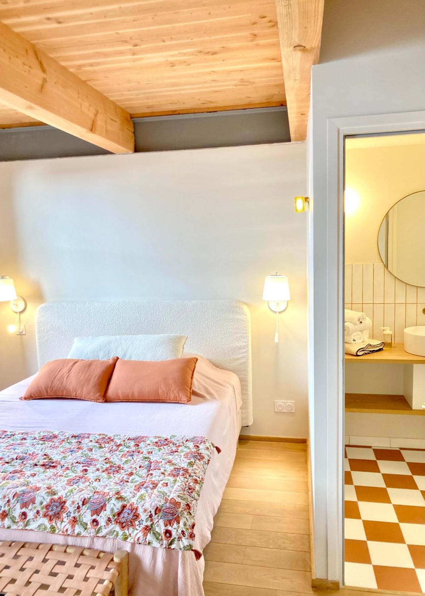 Le Petit Avignon - Chambres & Appartement A Deux Pas Du Pont D'Avignon Et Du Palais Des Papes Zewnętrze zdjęcie