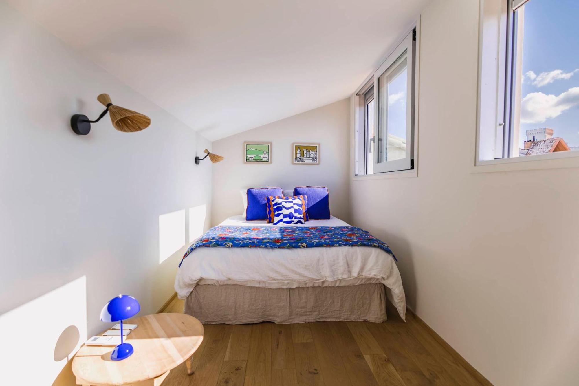 Le Petit Avignon - Chambres & Appartement A Deux Pas Du Pont D'Avignon Et Du Palais Des Papes Zewnętrze zdjęcie